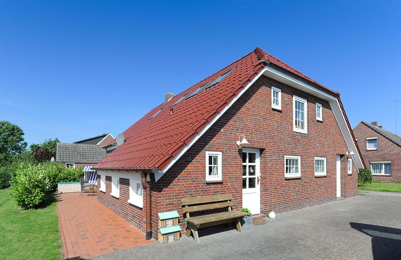 Ferienwohnungen Im Landhaus Seestern Werdum Luaran gambar